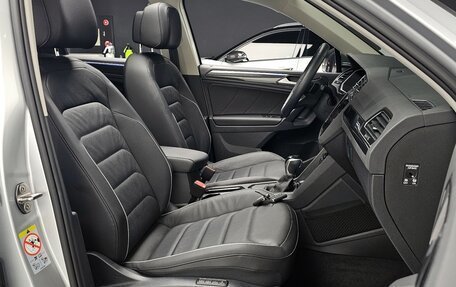 Volkswagen T-Roc I, 2022 год, 2 155 000 рублей, 11 фотография