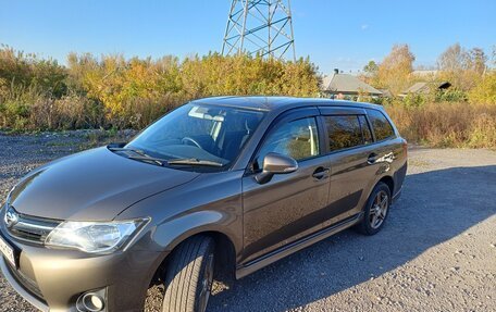 Toyota Corolla, 2013 год, 900 000 рублей, 3 фотография