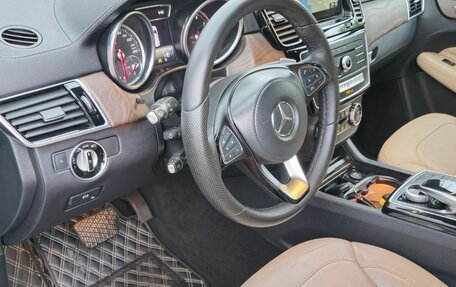 Mercedes-Benz GLS, 2017 год, 5 000 000 рублей, 12 фотография
