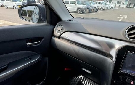 Suzuki Escudo IV, 2022 год, 1 537 000 рублей, 22 фотография