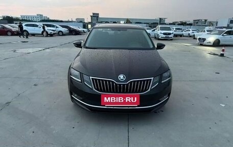 Skoda Octavia, 2020 год, 1 812 000 рублей, 2 фотография