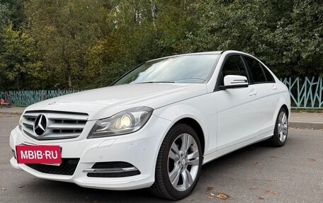 Mercedes-Benz C-Класс, 2013 год, 1 400 000 рублей, 1 фотография