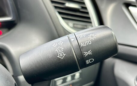 Mazda Axela, 2019 год, 1 035 000 рублей, 28 фотография