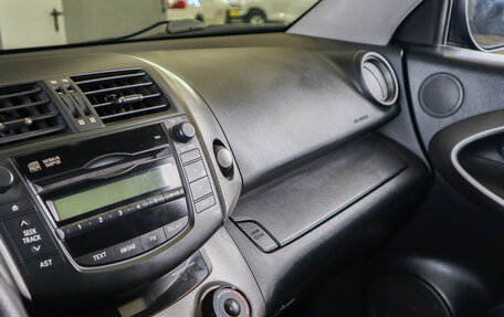 Toyota RAV4, 2010 год, 1 699 000 рублей, 16 фотография