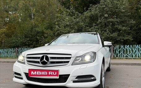 Mercedes-Benz C-Класс, 2013 год, 1 400 000 рублей, 2 фотография