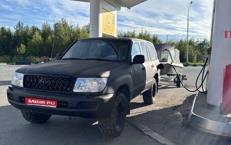 Toyota Land Cruiser 100 рестайлинг 2, 2005 год, 3 000 000 рублей, 1 фотография