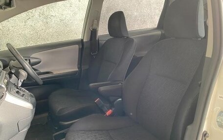 Toyota Wish II, 2013 год, 1 012 000 рублей, 12 фотография