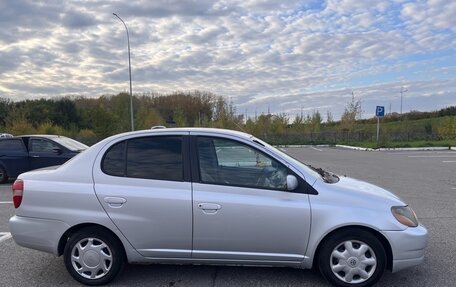 Toyota Platz, 2000 год, 430 000 рублей, 4 фотография