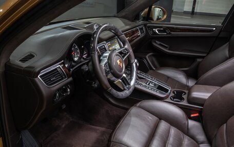Porsche Macan I рестайлинг, 2014 год, 3 190 000 рублей, 8 фотография