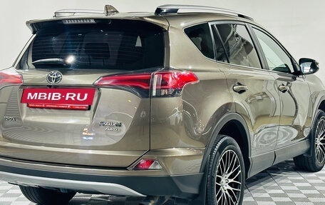 Toyota RAV4, 2018 год, 2 850 000 рублей, 7 фотография