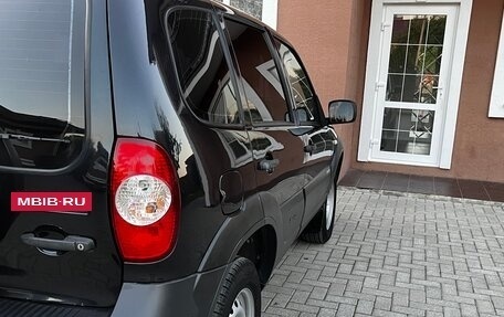 Chevrolet Niva I рестайлинг, 2010 год, 425 000 рублей, 11 фотография