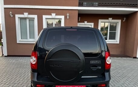 Chevrolet Niva I рестайлинг, 2010 год, 425 000 рублей, 6 фотография