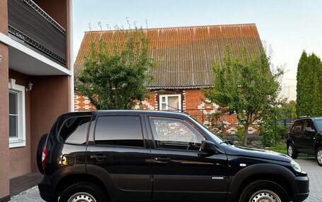 Chevrolet Niva I рестайлинг, 2010 год, 425 000 рублей, 14 фотография