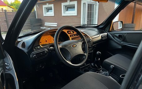 Chevrolet Niva I рестайлинг, 2010 год, 425 000 рублей, 19 фотография