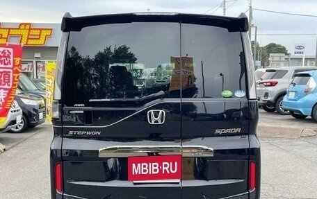 Honda Stepwgn IV, 2017 год, 1 320 001 рублей, 6 фотография