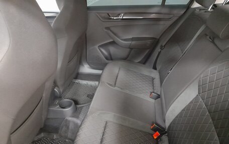 Skoda Rapid II, 2021 год, 1 633 000 рублей, 17 фотография