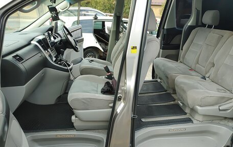Toyota Alphard III, 2002 год, 1 750 000 рублей, 10 фотография