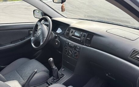 Toyota Corolla, 2004 год, 490 000 рублей, 23 фотография