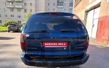 Chrysler Voyager IV, 2001 год, 185 000 рублей, 5 фотография