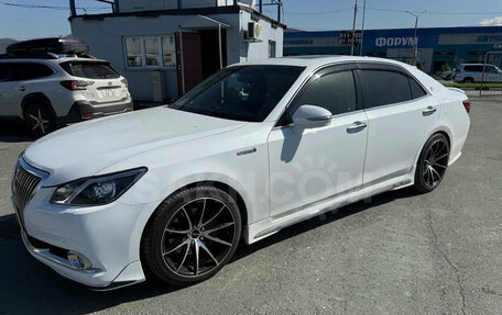 Toyota Crown Majesta, 2015 год, 3 100 000 рублей, 2 фотография