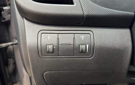 Hyundai Solaris II рестайлинг, 2013 год, 745 000 рублей, 10 фотография