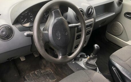 Renault Logan I, 2007 год, 230 000 рублей, 4 фотография