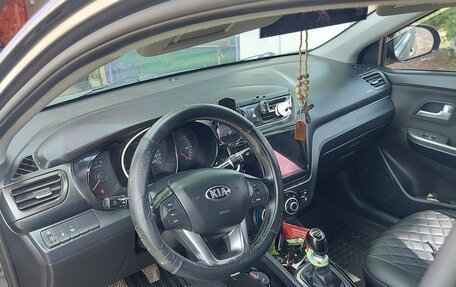 KIA Rio III рестайлинг, 2014 год, 870 000 рублей, 5 фотография