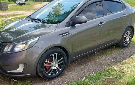 KIA Rio III рестайлинг, 2014 год, 870 000 рублей, 2 фотография