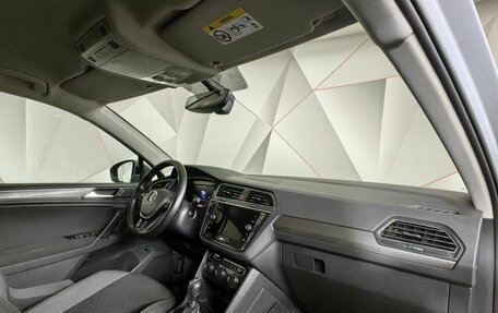 Volkswagen Tiguan II, 2018 год, 2 470 000 рублей, 9 фотография