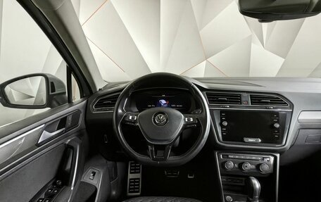 Volkswagen Tiguan II, 2018 год, 2 470 000 рублей, 15 фотография