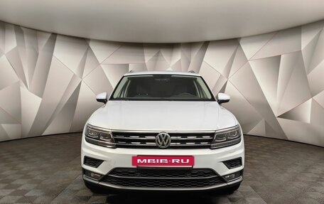 Volkswagen Tiguan II, 2018 год, 2 470 000 рублей, 7 фотография
