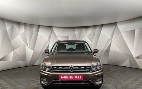 Volkswagen Tiguan II, 2017 год, 2 643 000 рублей, 7 фотография