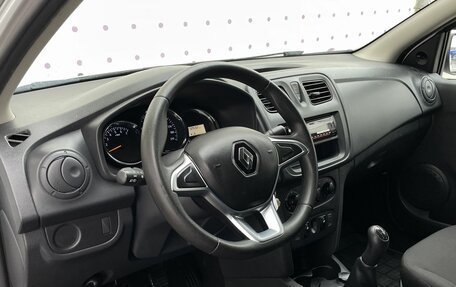 Renault Logan II, 2018 год, 720 000 рублей, 15 фотография