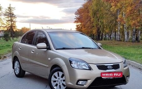 KIA Rio II, 2011 год, 554 000 рублей, 1 фотография