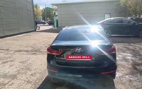 Hyundai Elantra VI рестайлинг, 2016 год, 1 200 000 рублей, 7 фотография