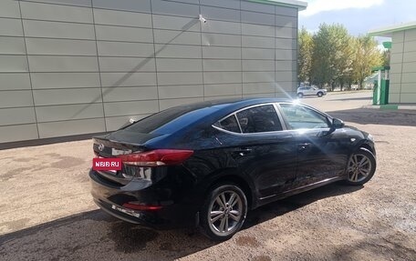 Hyundai Elantra VI рестайлинг, 2016 год, 1 200 000 рублей, 4 фотография
