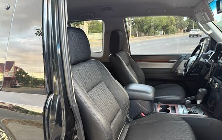 Mitsubishi Pajero IV, 2006 год, 2 050 000 рублей, 7 фотография