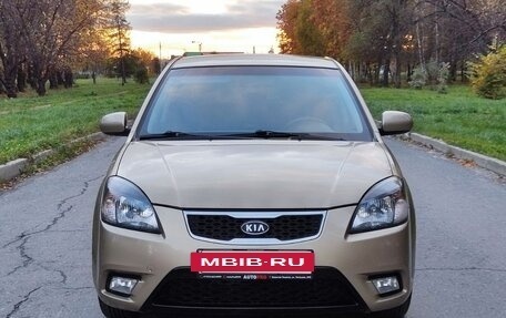 KIA Rio II, 2011 год, 554 000 рублей, 3 фотография