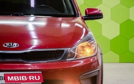 KIA Rio IV, 2018 год, 1 350 000 рублей, 10 фотография