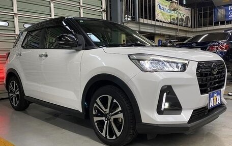 Daihatsu Rocky, 2021 год, 1 420 000 рублей, 2 фотография