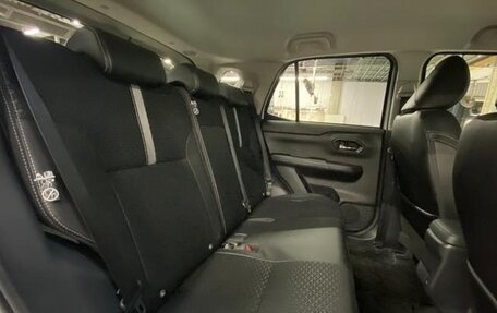 Daihatsu Rocky, 2021 год, 1 420 000 рублей, 17 фотография