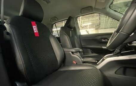 Daihatsu Rocky, 2021 год, 1 420 000 рублей, 18 фотография