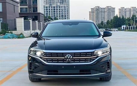 Volkswagen Passat B8 рестайлинг, 2023 год, 2 572 010 рублей, 10 фотография