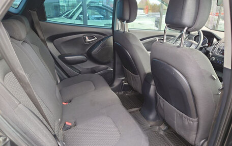 Hyundai ix35 I рестайлинг, 2010 год, 950 000 рублей, 11 фотография
