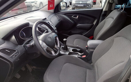 Hyundai ix35 I рестайлинг, 2010 год, 950 000 рублей, 13 фотография