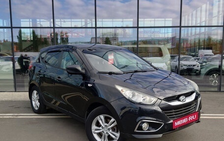 Hyundai ix35 I рестайлинг, 2010 год, 950 000 рублей, 2 фотография