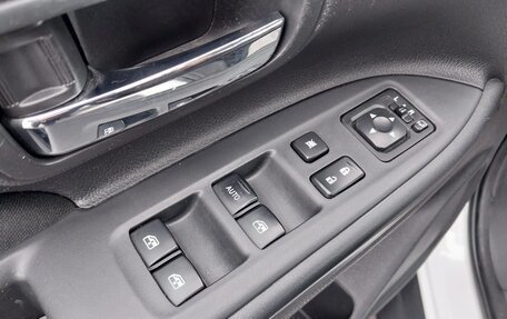 Mitsubishi Outlander III рестайлинг 3, 2018 год, 1 750 000 рублей, 7 фотография