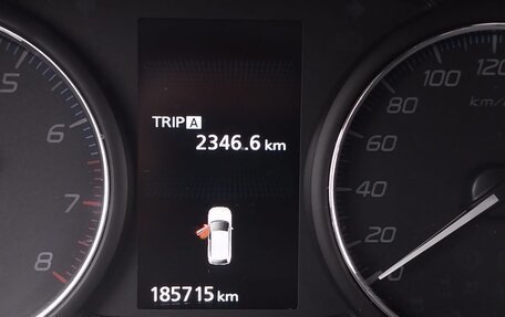 Mitsubishi Outlander III рестайлинг 3, 2018 год, 1 750 000 рублей, 22 фотография