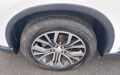 Mitsubishi Outlander III рестайлинг 3, 2018 год, 1 750 000 рублей, 19 фотография