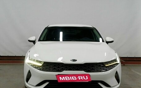 KIA K5, 2021 год, 1 740 000 рублей, 2 фотография